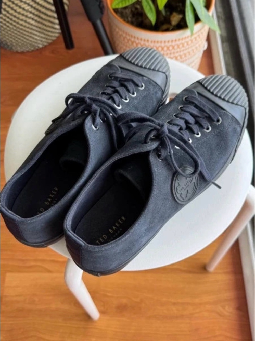 Ted Baker Men's Arata navy  Suede Low-Top Sneakers